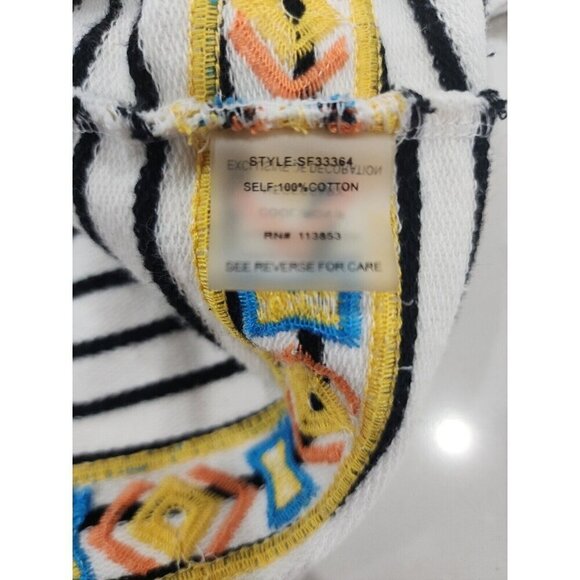 Pomelo Aztec Embroidered Top 3/4 Sleeve White & Black Striped Top Women's Medium - Picture 8 of 9